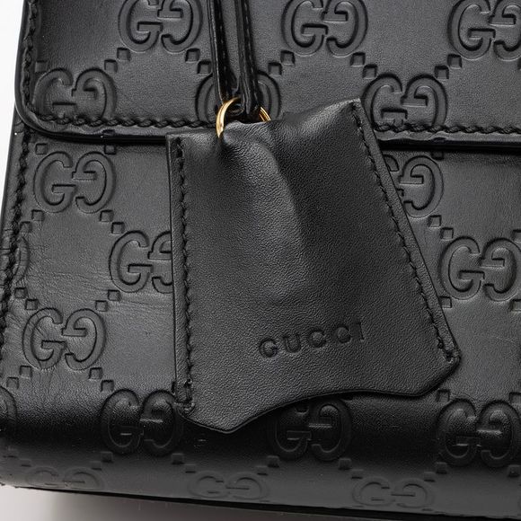 Gucci Guccissima Leather Padlock Medium Shoulder Bag - Picture 9 of 15